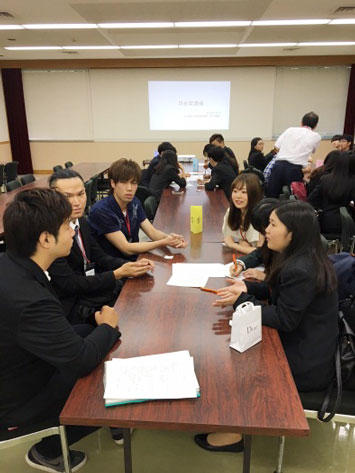 日台学生の討論・発表会