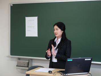 はじめての後期課程研究発表会でしたが堂々発表した李松さん