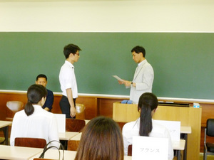 長期研修結団式と個人研修奨学金授与式が行われました